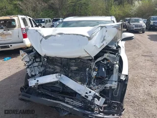 2014 Toyota Highlander XLE with VIN 5TDKKRFH7ES028046, listed as a IAAI auction lot 41792653 with 1 mi miles. Bid and sale history available at carsss.com. Image 6.