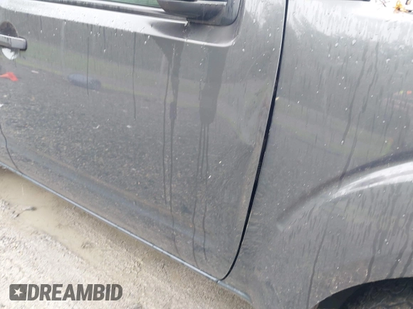 2015 Nissan Frontier Pro-4X with VIN 1N6AD0EV7FN744880, listed as a IAAI auction lot 42357941 with 88,105 mi miles and . Bid and sale history available at DreamBid. Image 18.