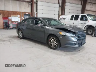 2015 Ford Fusion SE z VIN 1FA6P0H75F5104668, wystawiony jako IAAI lot #42369471 z przebiegiem 130 540 mil mil oraz . Historia ofert i sprzedaży dostępna na DreamBid. Obrazek 1.