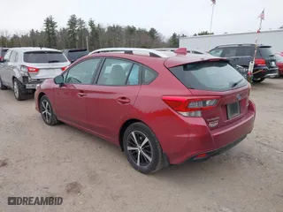 2022 Subaru Impreza Premium with VIN 4S3GTAD68N3701286, listed as a IAAI auction lot 41256344 with 62,339 mi miles. Bid and sale history available at carsss.com. Image 3.