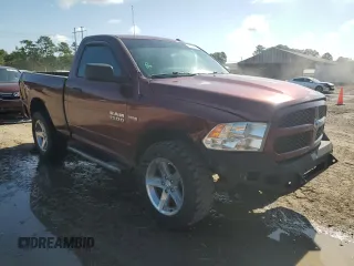 2018 Ram 1500 Express with VIN 3C6JR7AT1JG138372, listed as a Copart auction lot 61088315 with 197,323 mi miles and Salvage title. Bid and sale history available at DreamBid. Image 4.