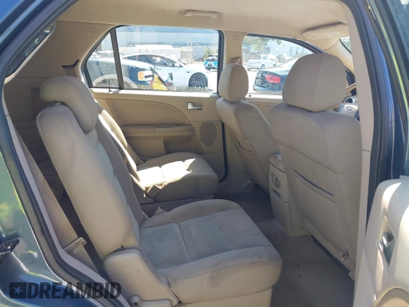 2005 Ford Freestyle SEL with VIN 1FMZK02185GA36424, listed as a IAAI auction lot 42715260 with 234,552 mi miles and . Bid and sale history available at DreamBid. Image 8.