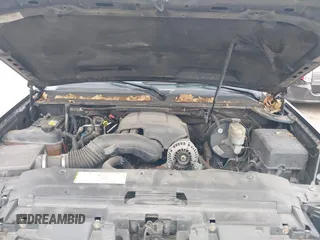 2007 GMC Yukon SLE with VIN 1GKFC13J87R157944, listed as a IAAI auction lot 42135875 with 260,587 mi miles and . Bid and sale history available at DreamBid. Image 10.