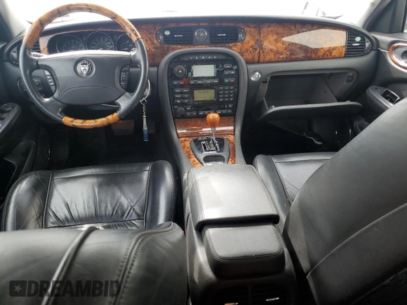 2007 Jaguar XJ 8 with VIN SAJWA71B97SH17810, listed as a Copart auction lot 52262685 with 152,281 mi miles and Clean Title. Bid and sale history available at DreamBid. Image 8.
