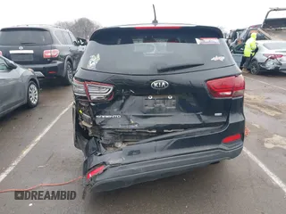 2019 Kia Sorento LX with VIN 5XYPG4A36KG575579, listed as a IAAI auction lot 41432346 with 97,562 mi miles. Bid and sale history available at carsss.com. Image 16.