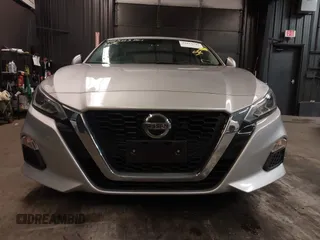 2022 Nissan Altima 2.5 SV with VIN 1N4BL4DV0NN312574, listed as a IAAI auction lot 41834345 with 27,238 mi miles. Bid and sale history available at carsss.com. Image 12.