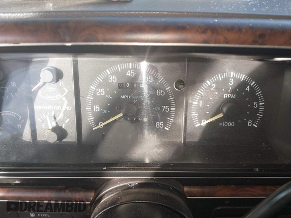 1990 Ford F-150 with VIN 1FTEX15N8LKA81933, listed as a IAAI auction lot 41433501 with 1,170 mi miles. Bid and sale history available at carsss.com. Image 7.