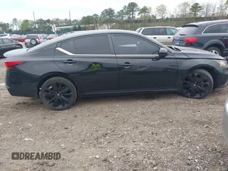 2022 Nissan Altima SR z VIN 1N4BL4CV8NN382308, wystawiony jako IAAI lot #42147379 z przebiegiem 38 225 mil mil oraz . Historia ofert i sprzedaży dostępna na DreamBid. Obrazek 13.