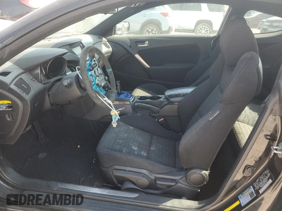 2013 Hyundai Genesis Coupe 2.0T with VIN KMHHT6KD7DU082333, listed as a Copart auction lot 53736855 with 128,725 mi miles and Clean title. Bid and sale history available at DreamBid. Image 7.