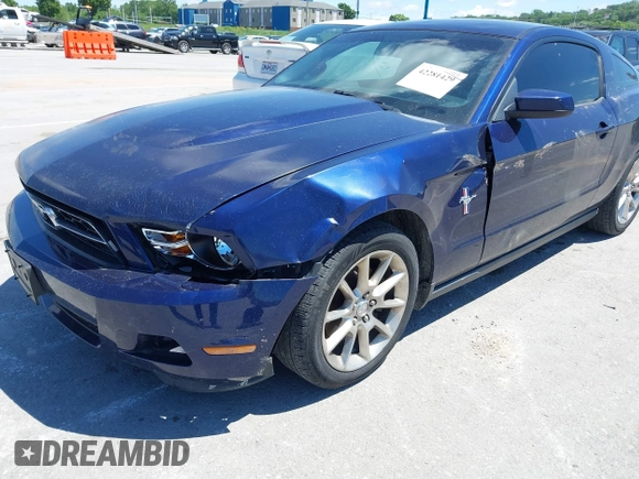 2011 Ford Mustang V6 with VIN 1ZVBP8AM5B5103356, listed as a IAAI auction lot 42281429 with 198,463 mi miles and . Bid and sale history available at DreamBid. Image 6.