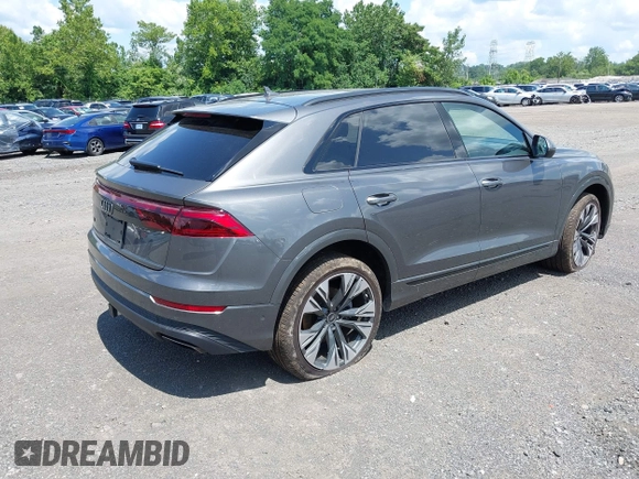 2024 Audi Q8 Premium Plus с VIN WA1BVBF19RD019586, выставлен на аукционе IAAI как лот 42746554 с пробегом 9 377 миль миль и . История ставок и продаж доступна на DreamBid. Изображение 4.