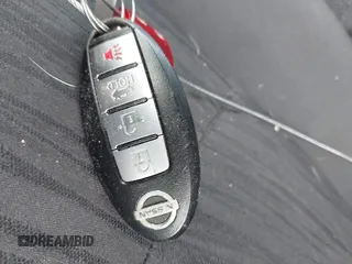 2019 Nissan Sentra SV z VIN 3N1AB7AP4KY431780, wystawiony jako IAAI lot #42189638 z przebiegiem 63 515 mil mil oraz . Historia ofert i sprzedaży dostępna na DreamBid. Obrazek 11.