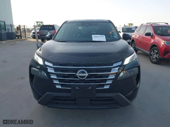 2025 Nissan Rogue SV with VIN 5N1BT3BA8SC794590, listed as a IAAI auction lot 41847228 with NaN miles. Bid and sale history available at carsss.com. Image 12.