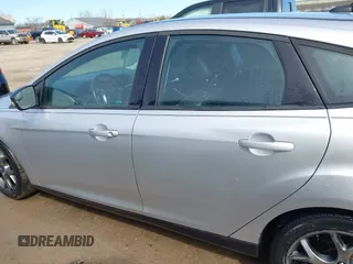 2013 Ford Focus SE with VIN 1FADP3K27DL203880, listed as a IAAI auction lot 41951733 with 131,880 mi miles. Bid and sale history available at carsss.com. Image 14.