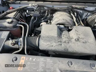 2017 Chevrolet Silverado 1500 Work Truck z VIN 1GCNKNEH1HZ397298, wystawiony jako Copart lot #70592705 z przebiegiem 103 527 mil mil oraz Szkoda całkowita • Salvage title. Historia ofert i sprzedaży dostępna na DreamBid. Obrazek 13.