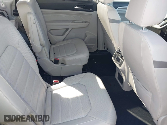 2021 Volkswagen Atlas SEL Premium z VIN 1V2TR2CA8MC562198, wystawiony jako IAAI lot #41853528 z przebiegiem 57 413 mil mil oraz . Historia ofert i sprzedaży dostępna na DreamBid. Obrazek 8.