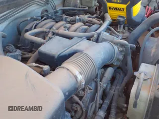 2007 Toyota Tundra SR5 с VIN 5TBEV541X7S468096, выставлен на аукционе IAAI как лот 42111698 с пробегом 252 066 миль миль и . История ставок и продаж доступна на DreamBid. Изображение 18.
