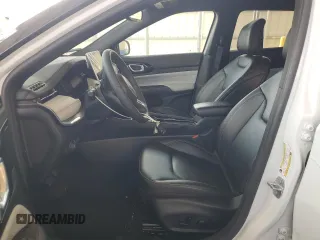 2025 Jeep Compass Limited z VIN 3C4NJDCN9ST513657, wystawiony jako Copart lot #64254485 z przebiegiem 38 078 mil mil oraz Czysty tytuł • Clean title. Historia ofert i sprzedaży dostępna na DreamBid. Obrazek 7.