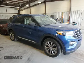 2022 Ford Explorer XLT with VIN 1FMSK7DHXNGC09512, listed as a Copart auction lot 53540175 with 32,614 mi miles and Salvage title. Bid and sale history available at DreamBid. Image 4.