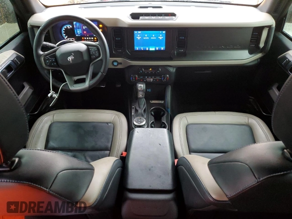 2022 Ford Bronco с VIN 1FMEE5DP5NLB51641, выставлен на аукционе Copart как лот 56281205 с пробегом 37 683 миль миль и Списание • Salvage title. История ставок и продаж доступна на DreamBid. Изображение 8.