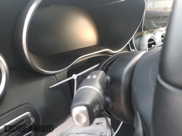 2019 Mercedes-Benz C 300 with VIN WDDWJ8EB4KF829336, listed as a Copart auction lot 83848514 with Not Provided miles and Salvage Title. Bid and sale history available at DreamBid. Image 9.