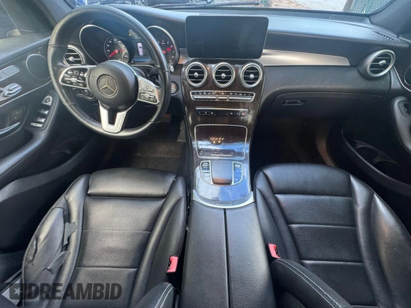 2020 Mercedes-Benz GLC 300 z VIN WDC0G8DB8LF729803, wystawiony jako Copart lot #65254425 z przebiegiem 96 225 mil mil oraz Czysty tytuł • Clean title. Historia ofert i sprzedaży dostępna na DreamBid. Obrazek 9.