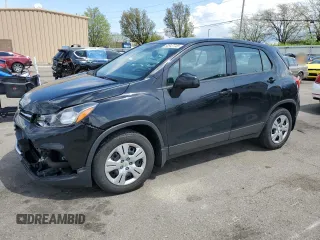 2018 Chevrolet Trax LS with VIN 3GNCJKSB3JL352456, listed as a Copart auction lot 53947745 with 113,001 mi miles and Salvage Title. Bid and sale history available at carsss.com. Image 1.