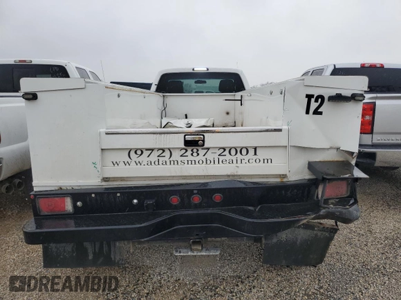2016 Ford F-350 with VIN 1FDRF3G6XGEB70733, listed as a Copart auction lot 45679275 with 202,756 mi miles and Salvage title. Bid and sale history available at DreamBid. Image 6.