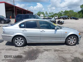 2003 BMW 3 Series 325xi with VIN WBAEU33443PH90683, listed as a IAAI auction lot 42741918 with 170,563 mi miles and . Bid and sale history available at DreamBid. Image 14.