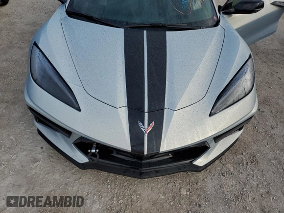 2021 Chevrolet Corvette 3LT with VIN 1G1YC2D49M5104636, listed as a Copart auction lot 75127754 with 0 mi miles and Salvage Title. Bid and sale history available at carsss.com. Image 11.