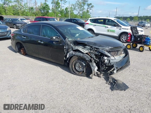 2015 Nissan Altima 2.5 S with VIN 1N4AL3AP7FC433935, listed as a IAAI auction lot 41932675 with 143,865 mi miles. Bid and sale history available at carsss.com. Image 1.