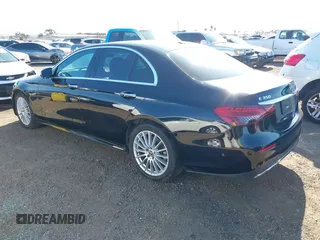 2021 Mercedes-Benz E-Class E 350 with VIN W1KZF8DB6MA946755, listed as a IAAI auction lot 41830692 with 33,841 mi miles. Bid and sale history available at carsss.com. Image 3.