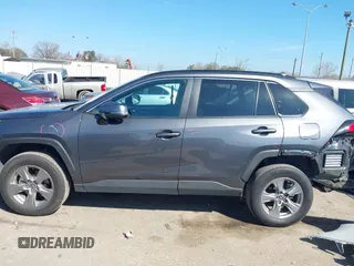 2023 Toyota RAV4 XLE with VIN 2T3W1RFV4PW299898, listed as a IAAI auction lot 41640181 with 31,455 mi miles. Bid and sale history available at carsss.com. Image 15.