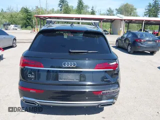 2023 Audi Q5 S line Premium Plus z VIN WA1EAAFY7P2125446, wystawiony jako IAAI lot #42374440 z przebiegiem 24 682 mil mil oraz . Historia ofert i sprzedaży dostępna na DreamBid. Obrazek 16.