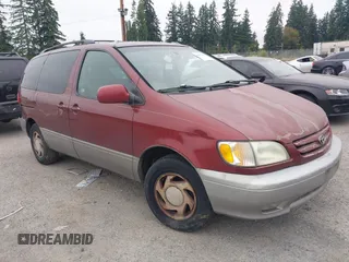 2001 Toyota Sienna LE with VIN 4T3ZF13C61U407965, listed as a IAAI auction lot 42805890 with 294,688 mi miles and . Bid and sale history available at DreamBid. Image 1.
