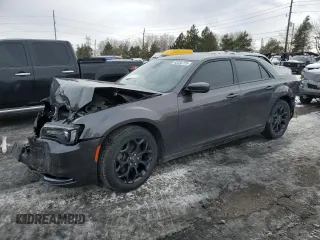 2020 Chrysler 300 S with VIN 2C3CCAGG4LH131580, listed as a Copart auction lot 42035725 with 70,741 mi miles and Salvage Title. Bid and sale history available at DreamBid. Image 1.