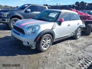 2011 MINI Cooper Countryman S with VIN WMWZC3C52BWL79426, listed as a IAAI auction lot 41435839 with 85,234 mi miles. Bid and sale history available at carsss.com. Image 17.