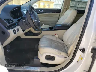 2016 Lincoln MKT EcoBoost z VIN 2LMHJ5AT5GBL01314, wystawiony jako Copart lot #88693385 z przebiegiem 75 777 mil mil oraz Szkoda całkowita • Salvage title. Historia ofert i sprzedaży dostępna na DreamBid. Obrazek 7.