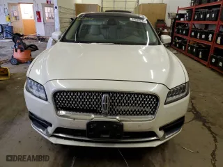2017 Lincoln Continental Reserve with VIN 1LN6L9NCXH5603637, listed as a Copart auction lot 42043194 with 64,252 mi miles. Bid and sale history available at carsss.com. Image 5.