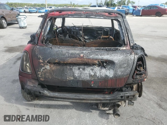2008 MINI Hardtop with VIN WMWMF33538TU68160, listed as a Copart auction lot 61145425 with Not provided miles and Non repairable. Bid and sale history available at DreamBid. Image 6.