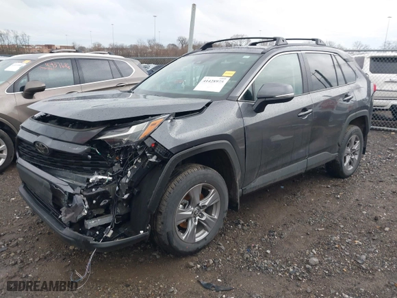 2024 Toyota RAV4 XLE with VIN 2T3P1RFV5RC474040, listed as a IAAI auction lot 41428975 with 9,925 mi miles. Bid and sale history available at carsss.com. Image 17.