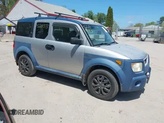 2006 Honda Element LX z VIN 5J6YH28356L014841, wystawiony jako IAAI lot #42289173 z przebiegiem 193 989 mil mil oraz . Historia ofert i sprzedaży dostępna na DreamBid. Obrazek 1.