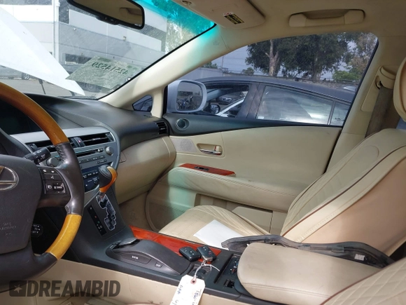 2011 Lexus RX 350 z VIN 2T2ZK1BA2BC052635, wystawiony jako IAAI lot #42514529 z przebiegiem 171 173 mil mil oraz . Historia ofert i sprzedaży dostępna na DreamBid. Obrazek 20.