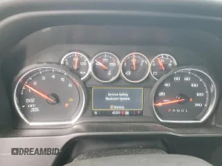 2021 Chevrolet Silverado 1500 LT with VIN 1GCRYDED0MZ108834, listed as a Copart auction lot 44818655 with 43,207 mi miles and Salvage Title. Bid and sale history available at DreamBid. Image 9.