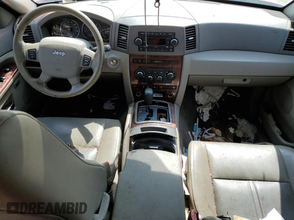 2006 Jeep Grand Cherokee Limited with VIN 1J4HS58NX6C317392, listed as a Copart auction lot 53518204 with Not provided miles and Salvage title. Bid and sale history available at DreamBid. Image 8.