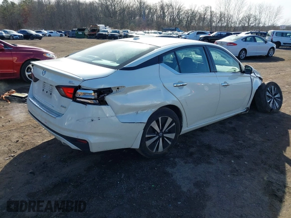2020 Nissan Altima 2.5 SL with VIN 1N4BL4EWXLC182075, listed as a IAAI auction lot 41512552 with 47,873 mi miles. Bid and sale history available at carsss.com. Image 4.