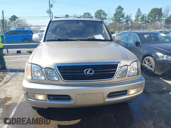 2000 Lexus LX 470 with VIN JT6HT00W8Y0118377, listed as a IAAI auction lot 41787649 with 230,442 mi miles and . Bid and sale history available at carsss.com. Image 12.