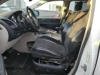 2014 Chrysler Town & Country Touring-L with VIN 2C4RC1CG7ER310737, listed as a Copart auction lot 81495244 with 129,021 mi miles and Salvage Title. Bid and sale history available at carsss.com. Image 7.