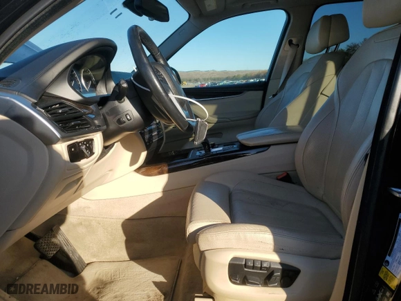 2015 BMW X5 xDrive35i with VIN 5UXKR0C50F0P16877, listed as a Copart auction lot 42285685 with 135,779 mi miles and Clean Title. Bid and sale history available at carsss.com. Image 7.