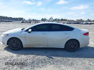 2018 Ford Fusion S with VIN 3FA6P0G7XJR216535, listed as a IAAI auction lot 41640799 with 183,932 mi miles. Bid and sale history available at carsss.com. Image 14.